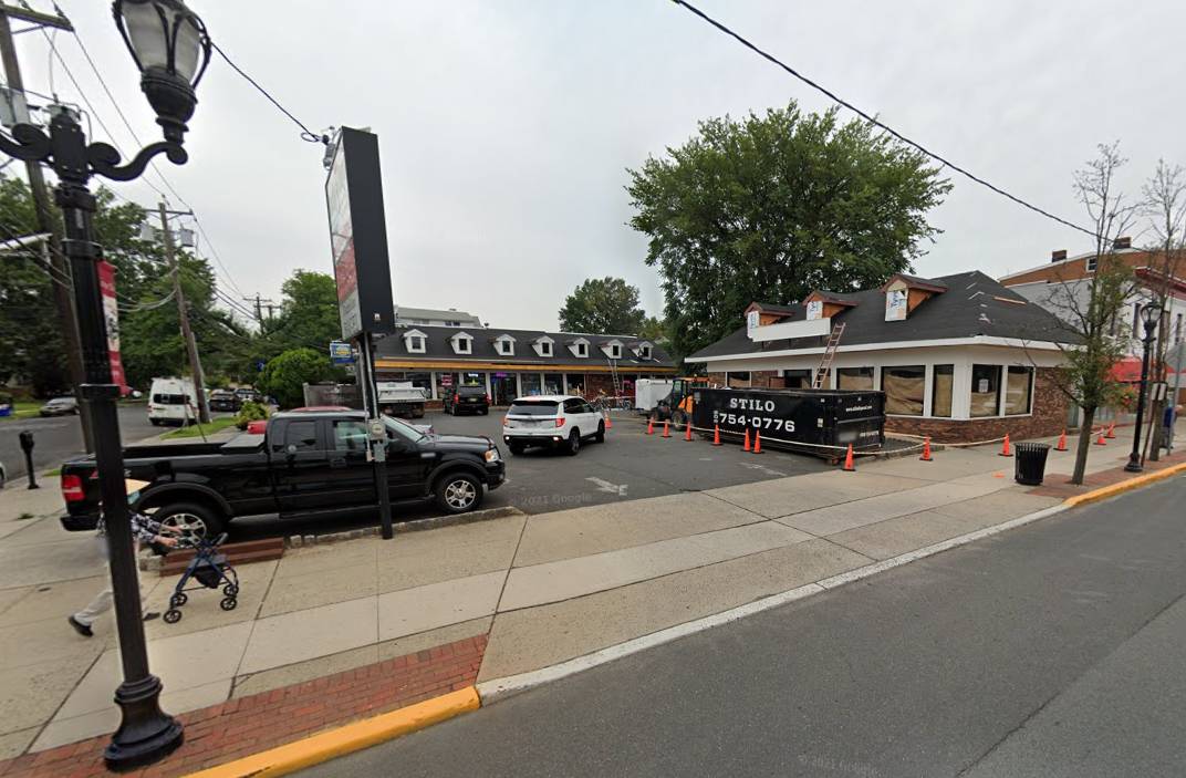 390 North Ave (2021)